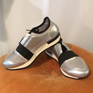 GUC💫 Decjuba Tennis shoes D-luxe  🇦🇺